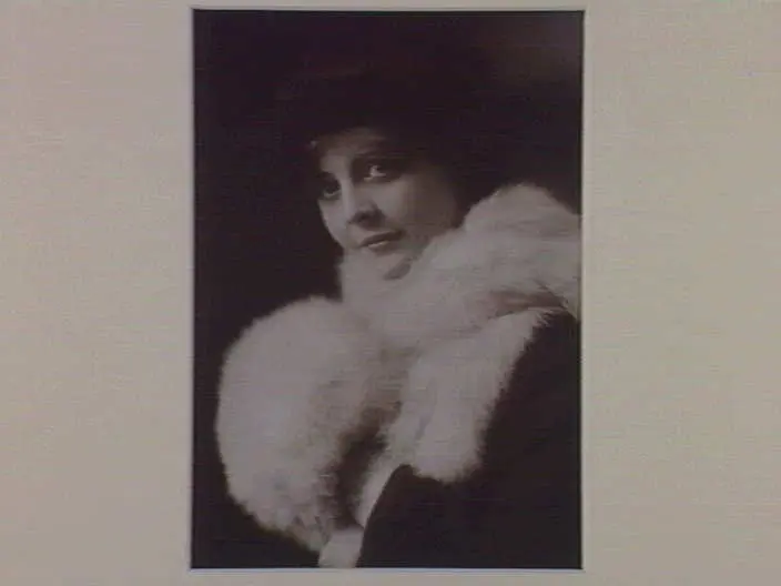 Enid Bennett by May and Mina Moore
