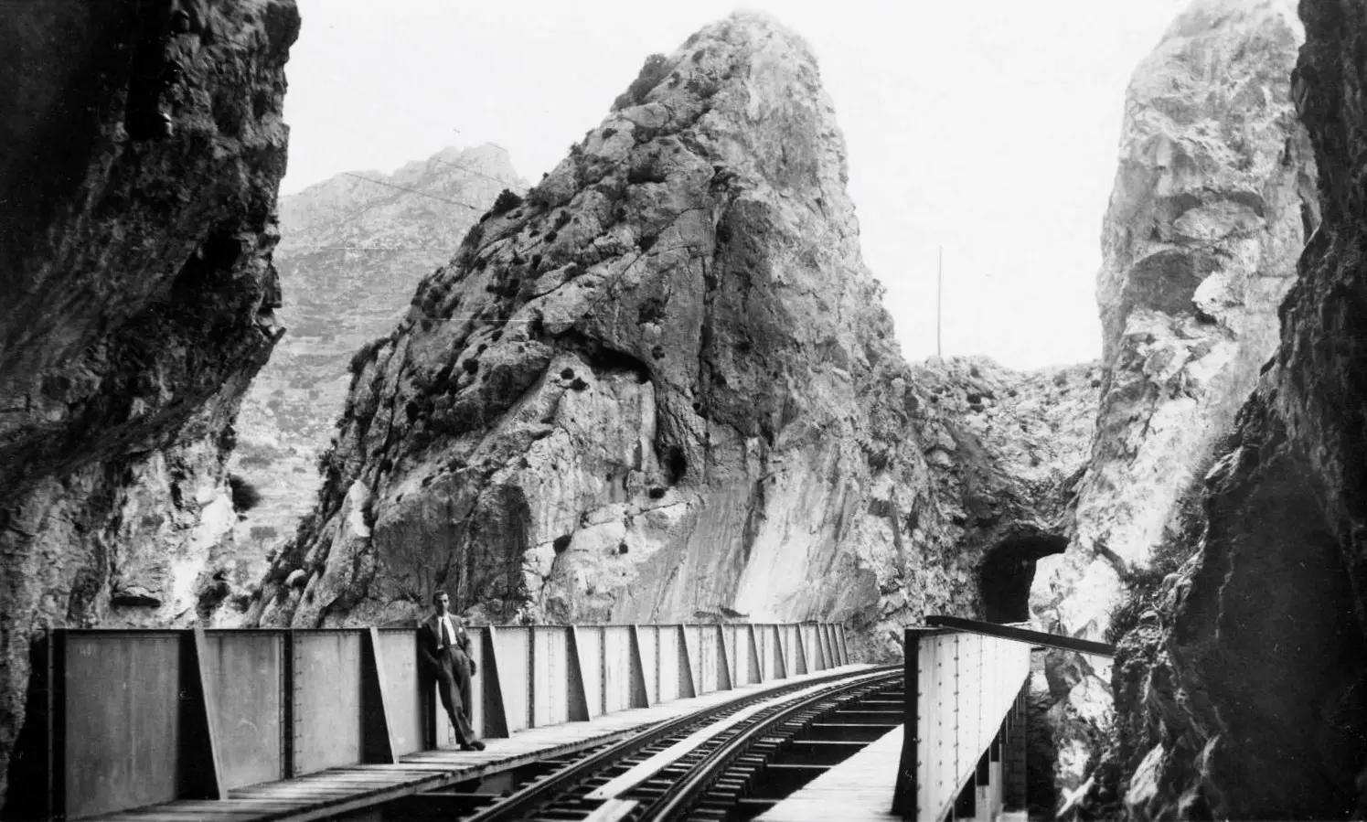 Puente metálico