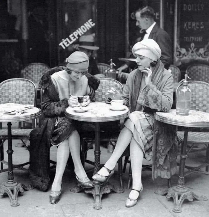 Women drinking coffee on a café terrace