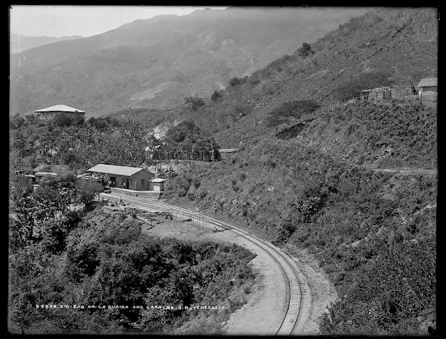 FERROCARRIL A CARACAS