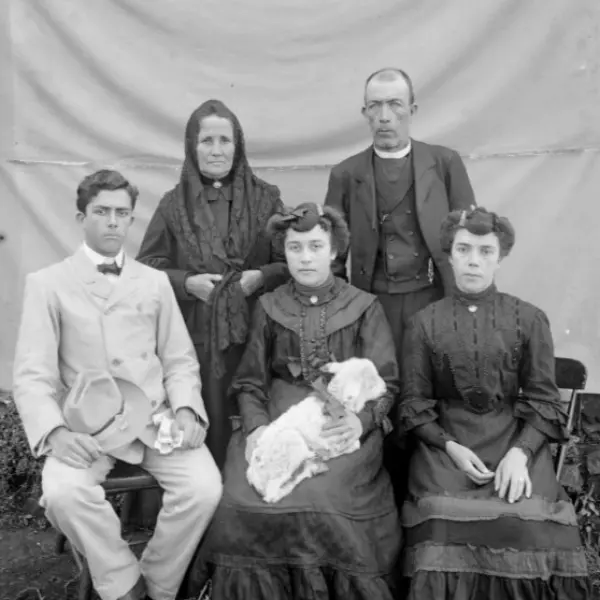 Antonio Ponbral Sales y Familia