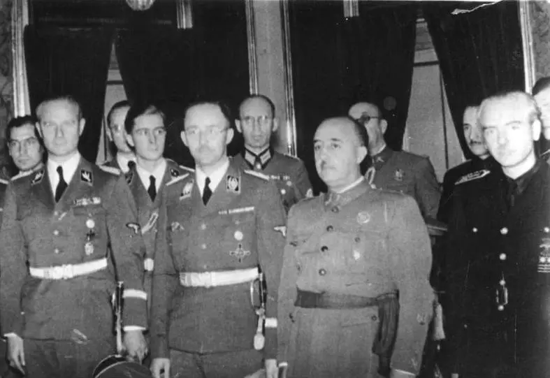 Franco junto a Heinrich Himmler