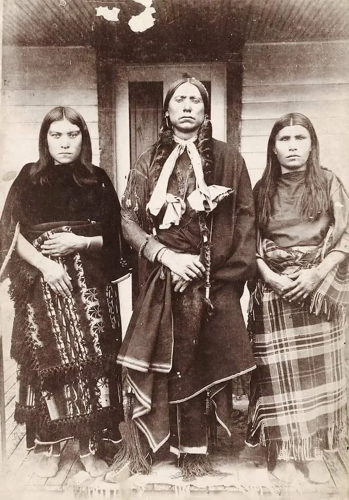 Chief Quanah Parker with two wives