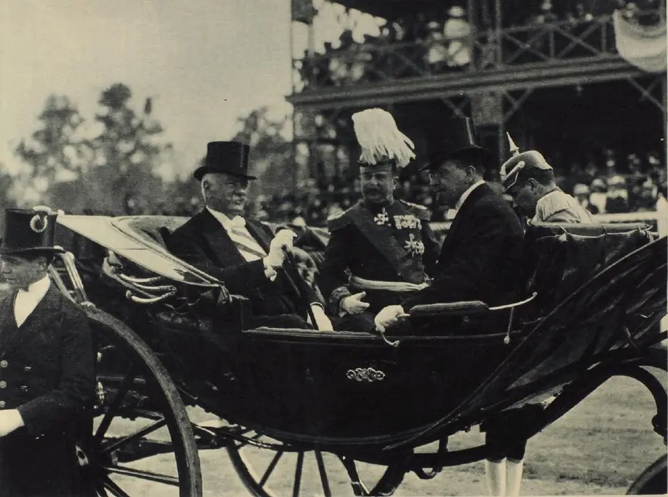 El presidente Juan Luis Sanfuentes