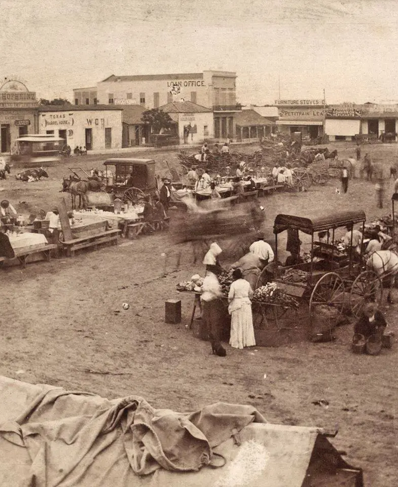 Chili stands in downtown
