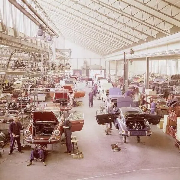 Porsche 911 Factory