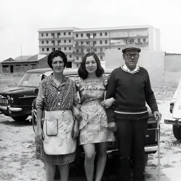 Orgullosa de los abuelos.