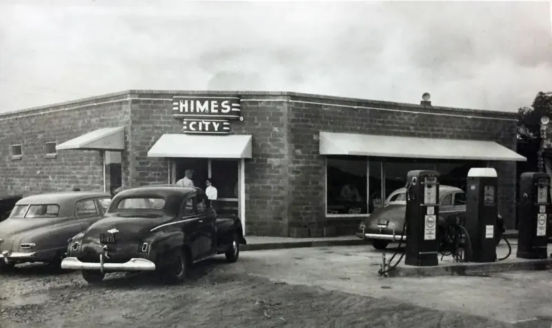 Himes City restaurant