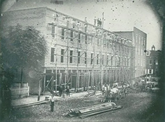 The Union Block on W. Second Street.