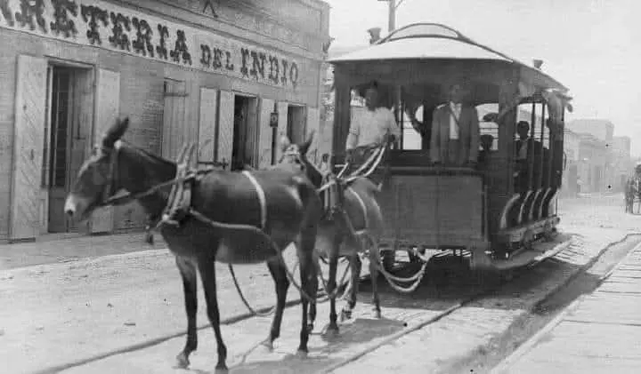 Tranvía de mulas entre Lerdo y Gómez Palacio