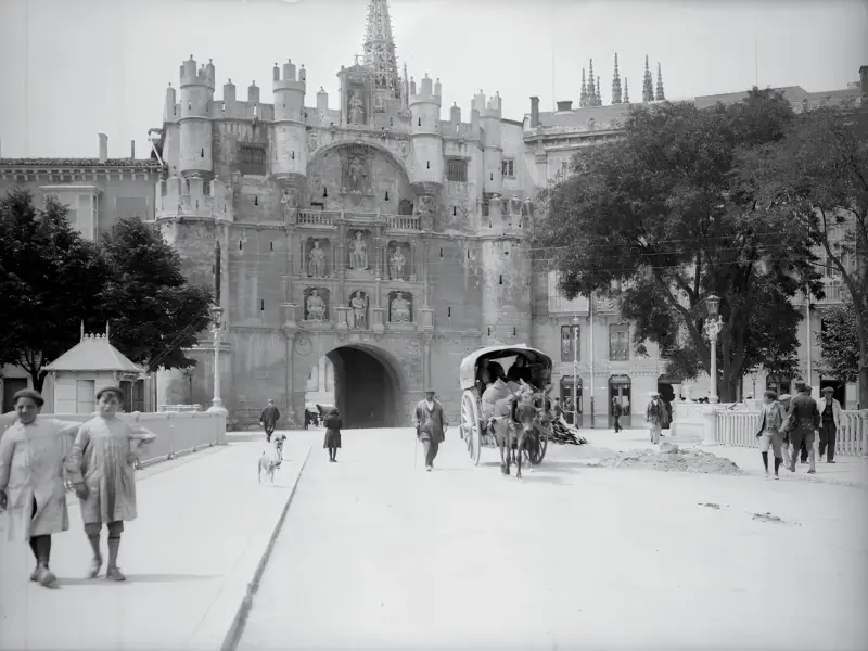 Arco de Santa María