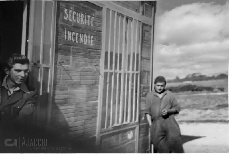 Campo dell'Oro, soldats italiens