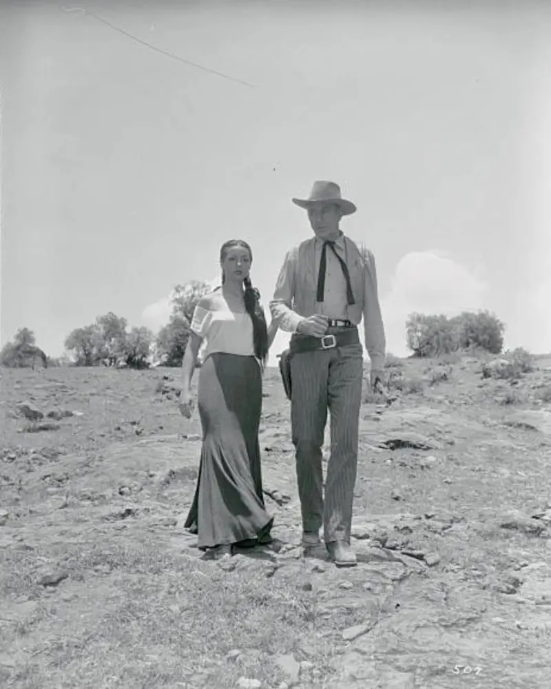 Sara Montiel y Gary Cooper, durante el rodaje de Vera Cruz.