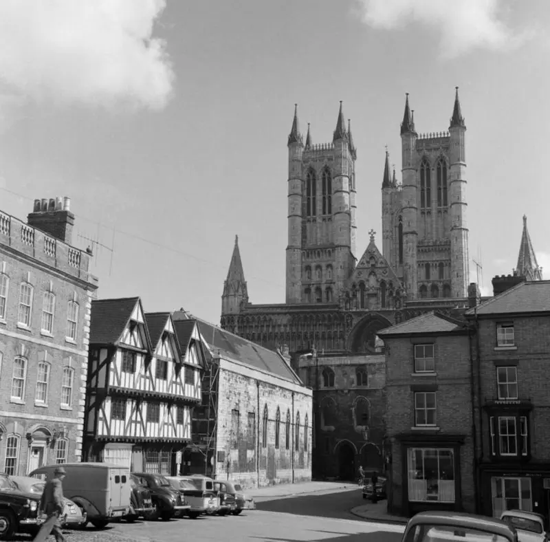 Old parked-up cars, watched over by Lincoln Cathedral