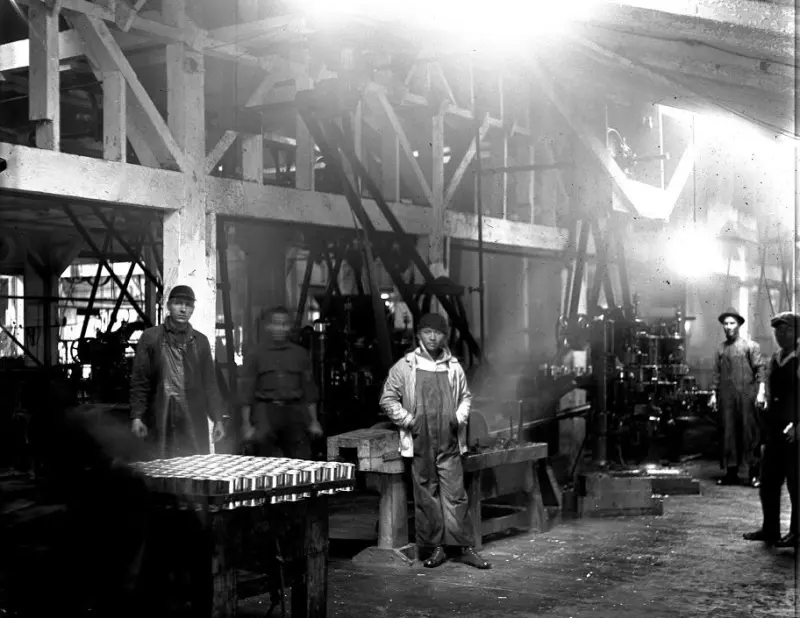 Group of cannery workers