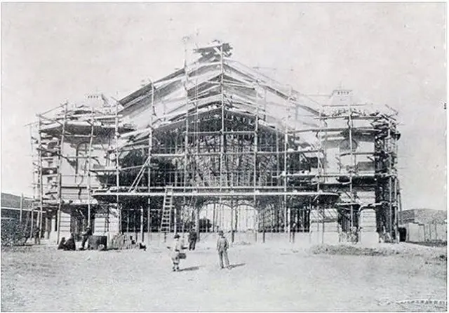 Levantando el futuro: la estación Providencia en construcción, Santiago