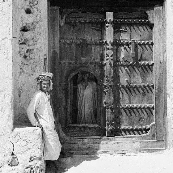 The door to the prison 