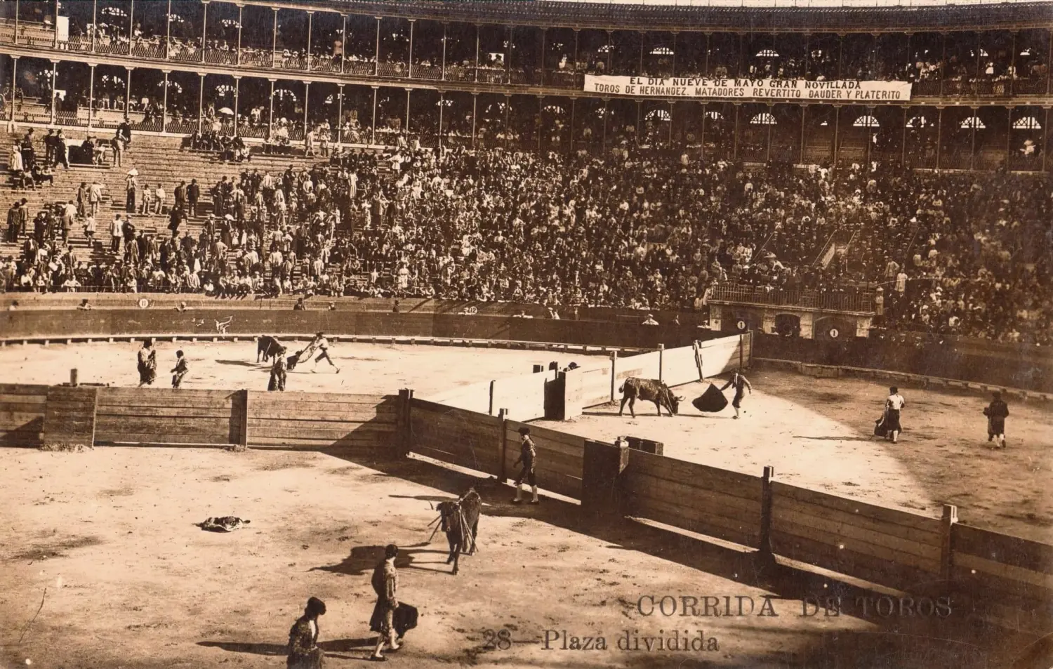 Tres corridas de toros a la vez