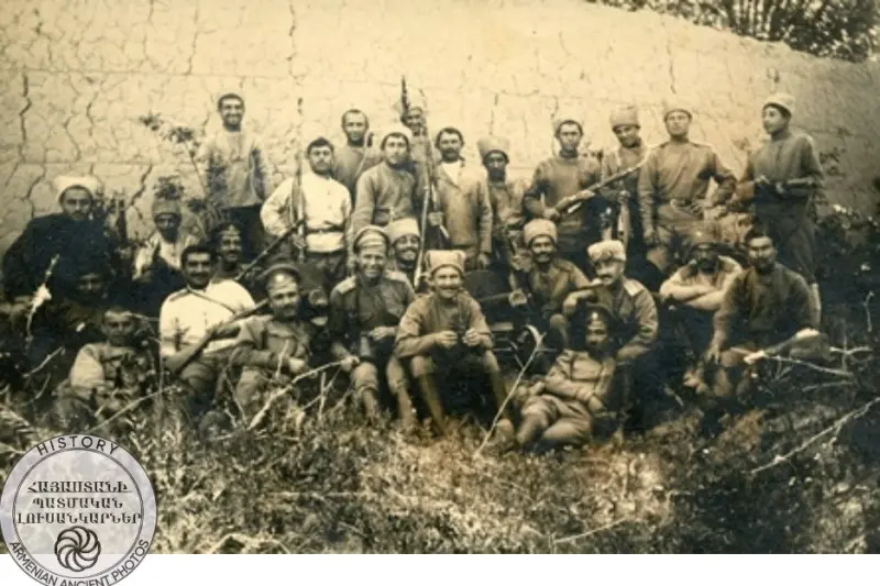 Group of volunteers participating in the Battle of Sardarapat