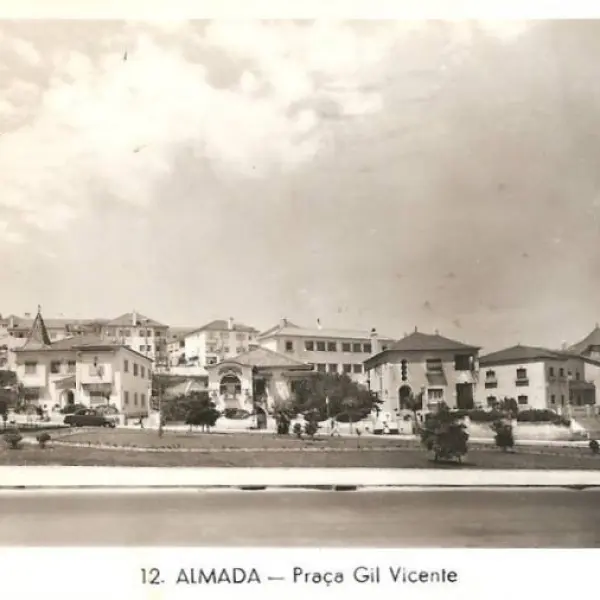 Praça Gil Vicente