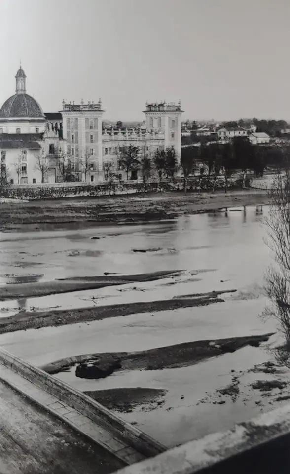 Rio Turia a su paso por la ciudad 