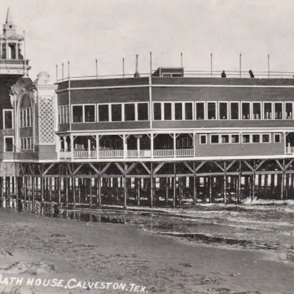 Surf Bathhouse