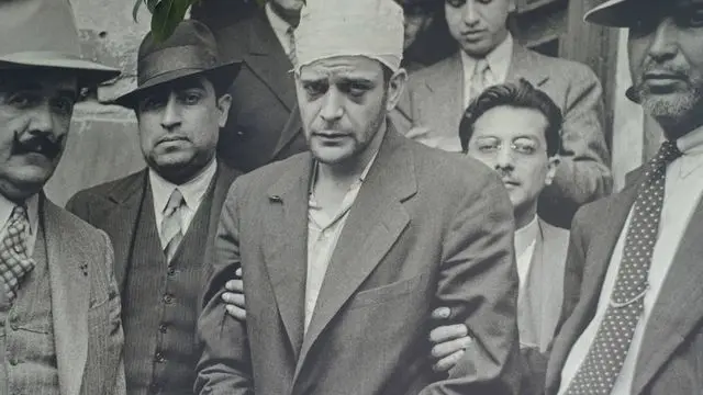 Trotsky murder, Ramón Mercader, arrested. 