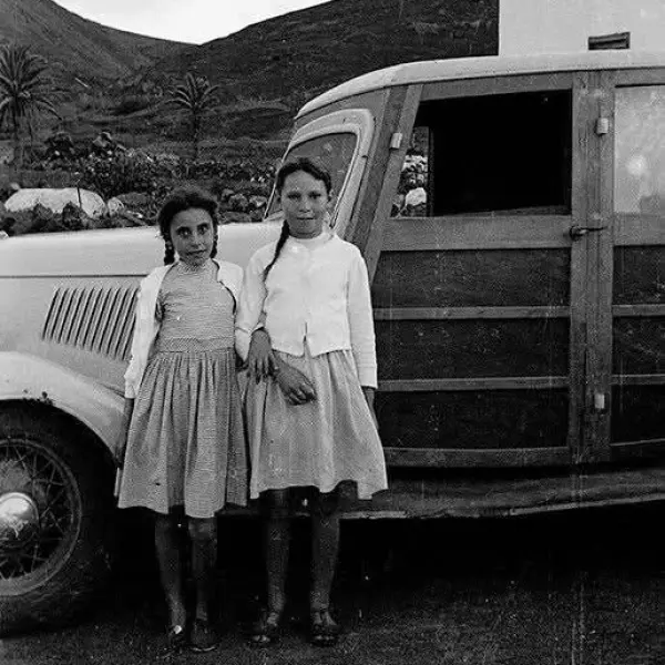 Imagen de dos Niñas