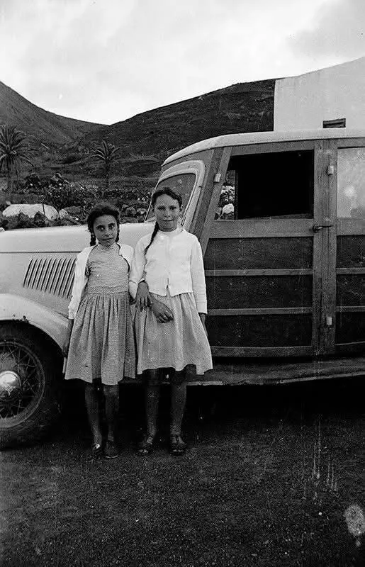 Imagen de dos Niñas