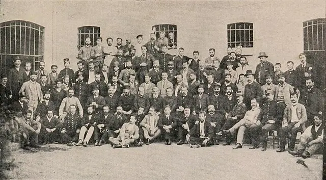 Detenidos políticos en la cárcel 