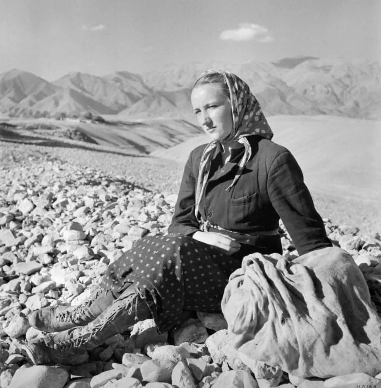Polish girl in the Persian mountains 
