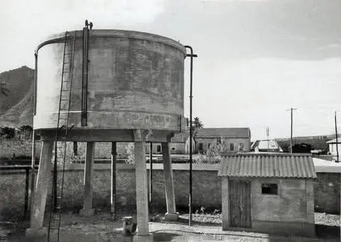 Depósito en la estación de ferrocarril 