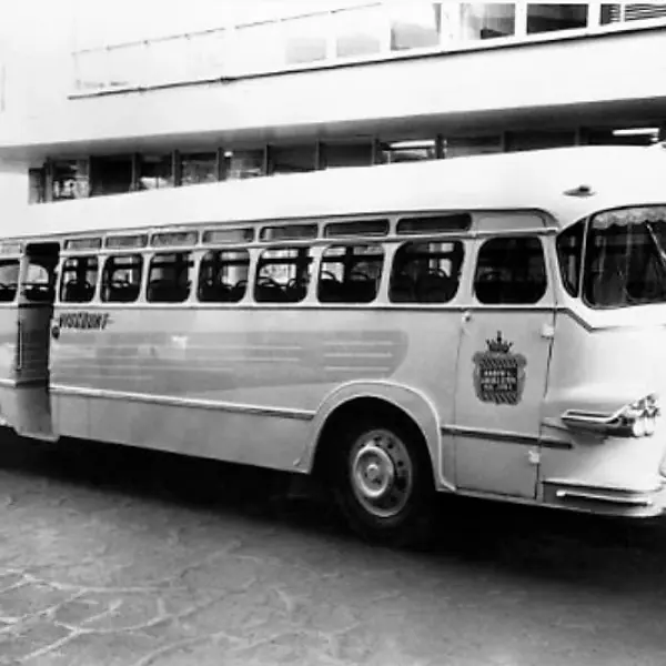 Autobus