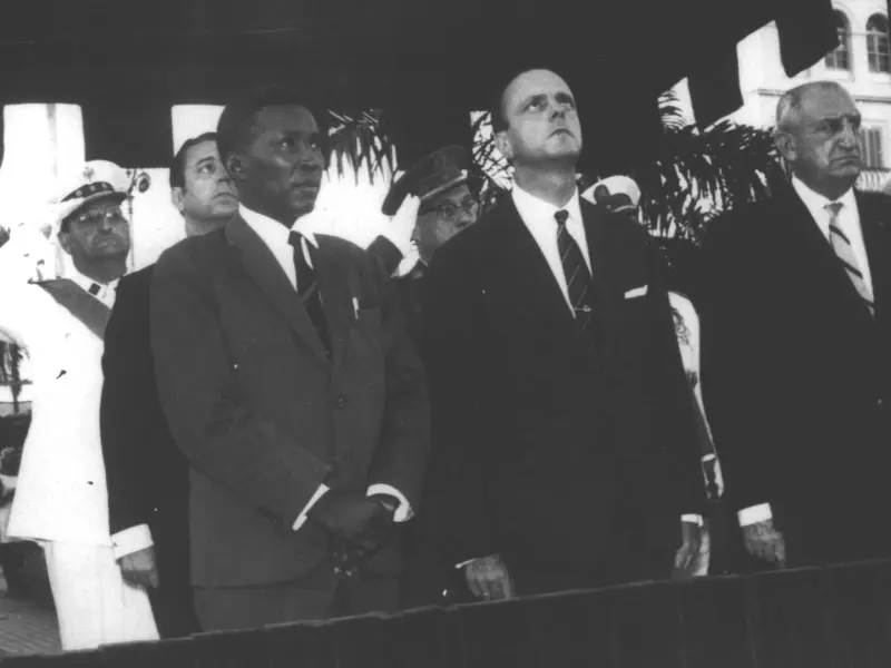 MACÍAS Y FRAGA EL DÍA DE LA HISPANIDAD