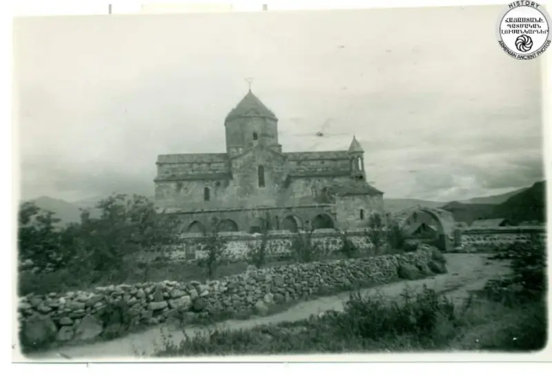 The communists installed a star instead of the cross in the Basilica temple of the Holy Virgin of the Serpent