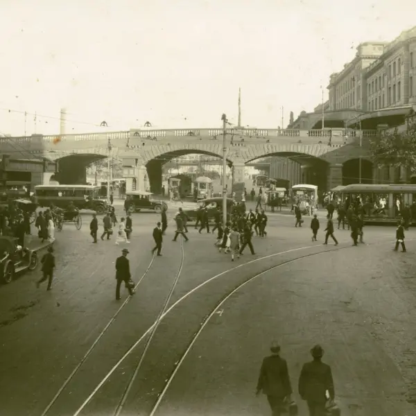 Rawson Place looking towards Eddy Avenue,