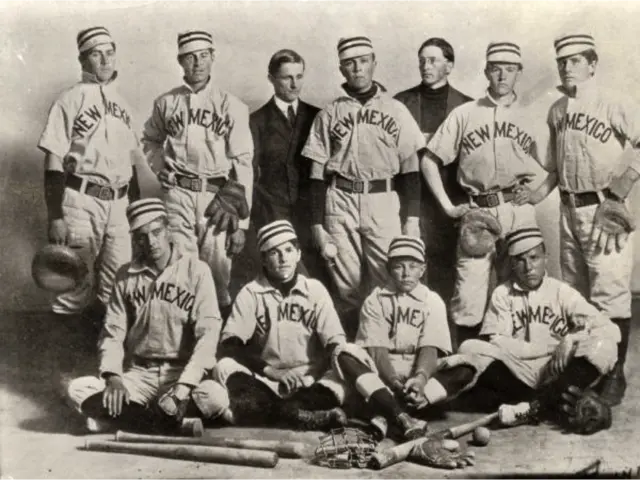 Primer equipo de béisbol de la University of New Mexico.